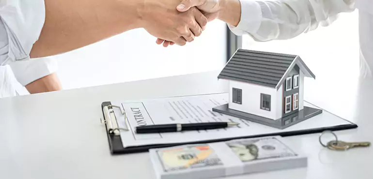 Why Choose Syracuse Home Buyers to Buy Your Home Off Market On Cash in Syracuse, NY?