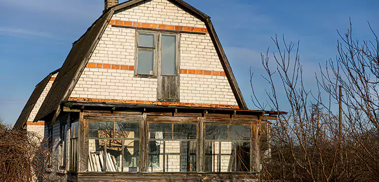 Types of Houses We Buy Without Repairs in Syracuse, NY